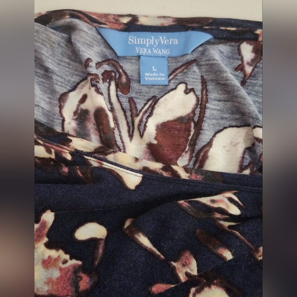 EUC Simply Vera Vera Wang Navy Floral Long Sleeve Blouse, Women Size S - Picture 3 of 3